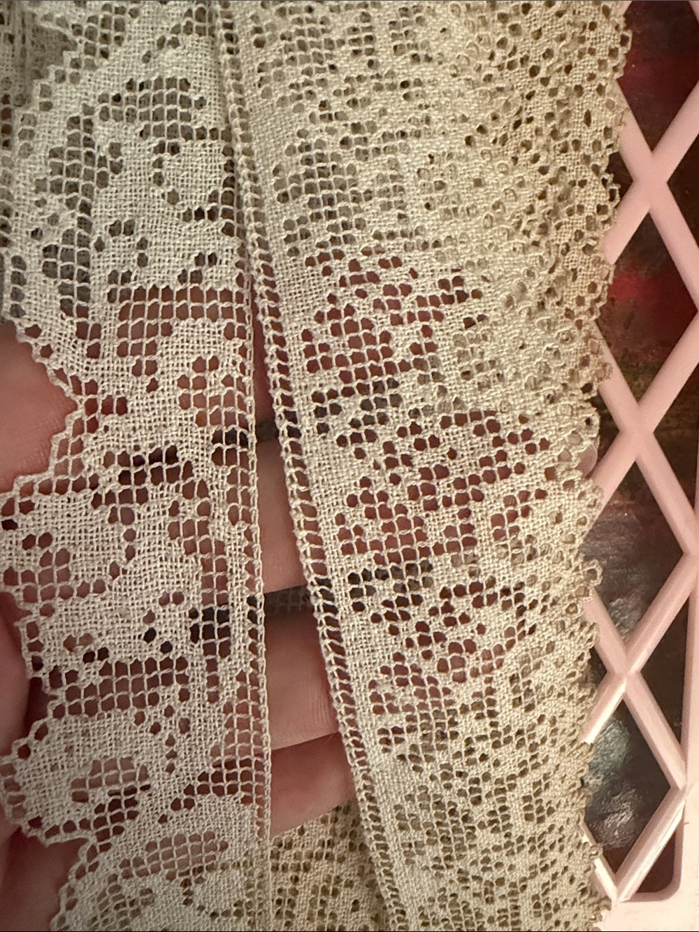 Ivory Lace Trim Bundle Vintage Antique wrapped on 3 pink spool set - Picture 6 of 8